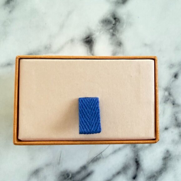 Louis Vuitton Orange Small Gift Box Blue Logo Ribbon Pull Tab Jewelry 3.5"x3.5" - Picture 5 of 6